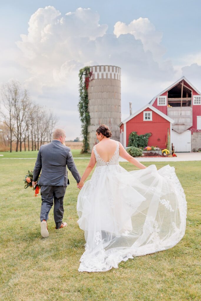 wedding venue that offers both indoor and outdoor ceremony options